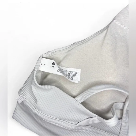 Lululemon Energy Bra Vapor White Ribbed Medium Support Size 12 NWT - Picture 3 of 5
